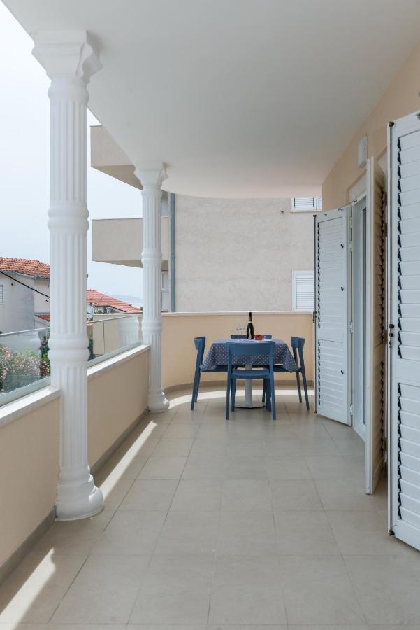 Spacious Modern Miljak - 1min To The