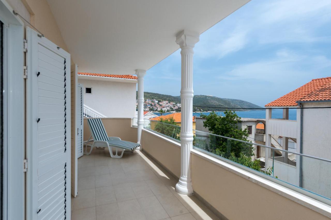 Spacious Modern Miljak - 1min To The Apartmán *