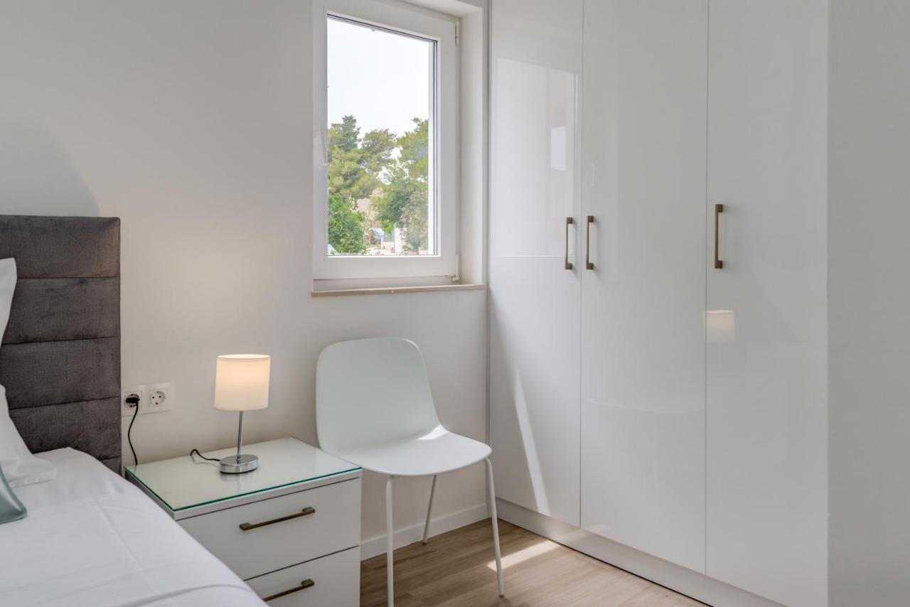 Spacious Modern Miljak - 1min To The Apartmán *