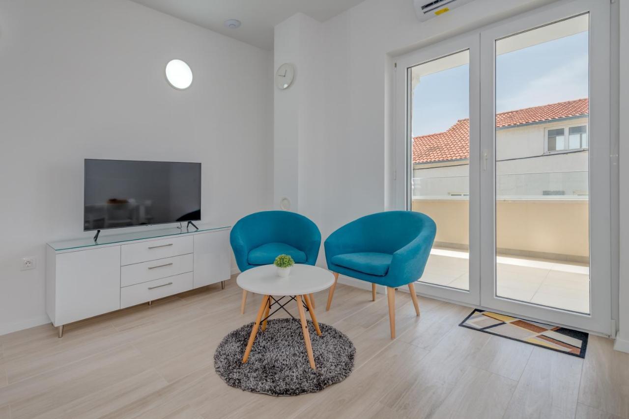 Spacious Modern Miljak - 1min To The Apartmán Trogir